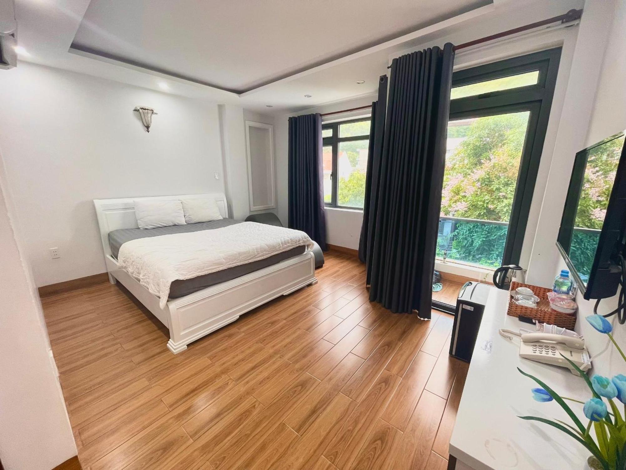 The Land Hotel & Apartment Vung Tau Exterior photo