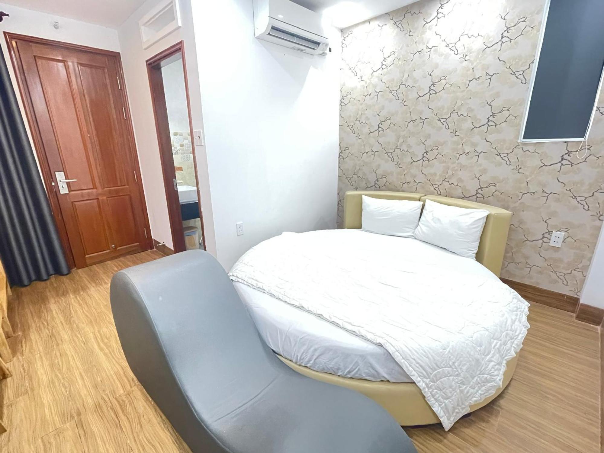 The Land Hotel & Apartment Vung Tau Exterior photo